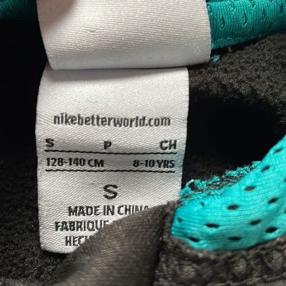 Nike Black Pullover Hoodie (Kid’s 8-10) With Multiple Designs on the Front - Picture 8 of 11